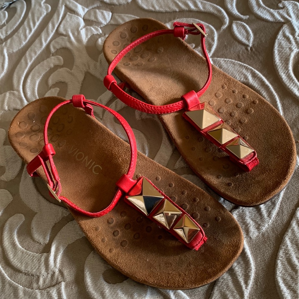 Vionics , Red thong sandal size 9